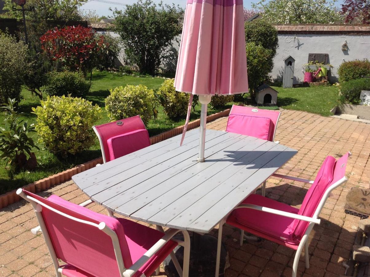 مبيت وإفطار Thiétreville Le Jardin Des Poules المظهر الخارجي الصورة